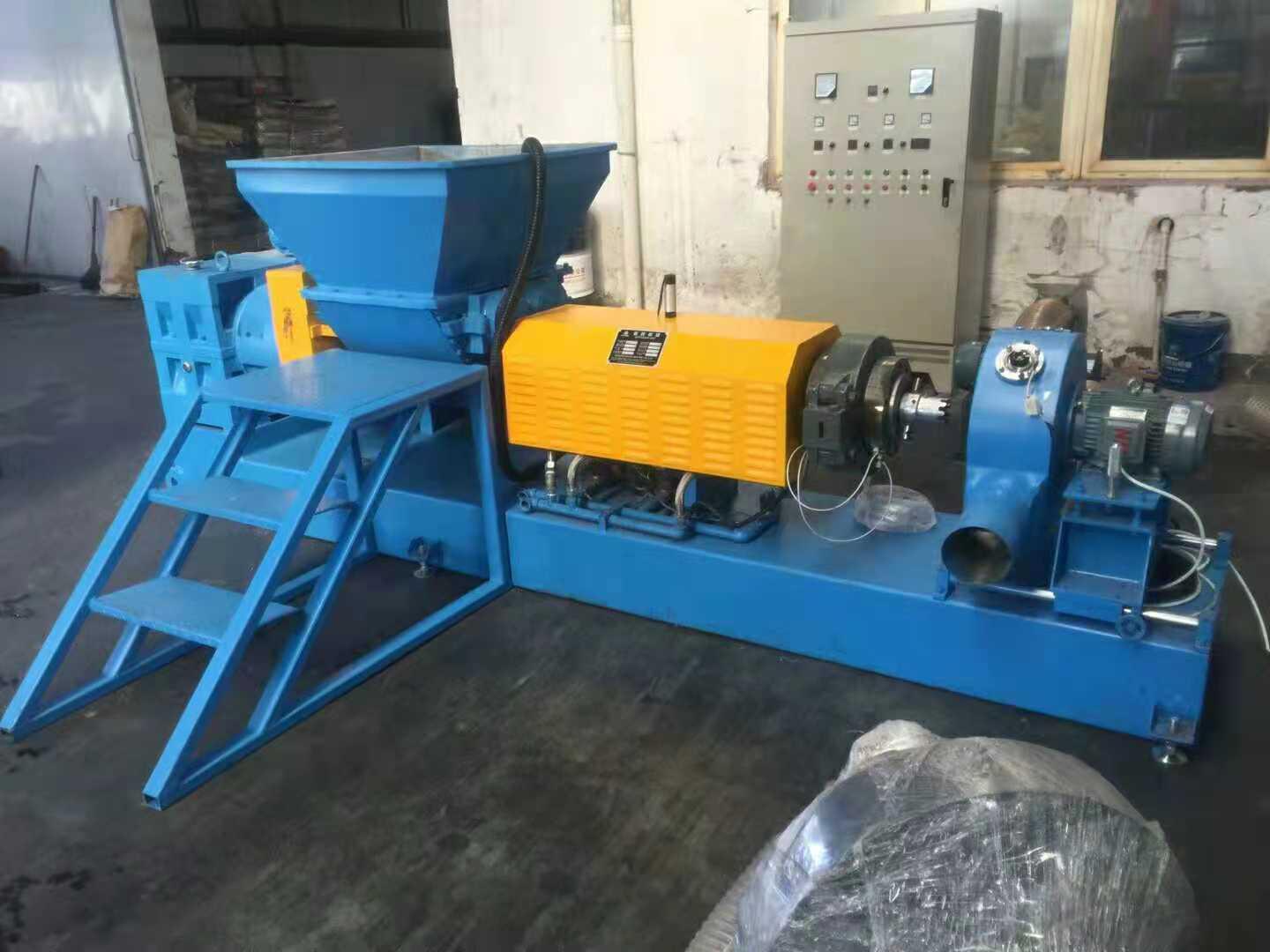 造粒機有什么特點？教你了解有機肥造粒方法！